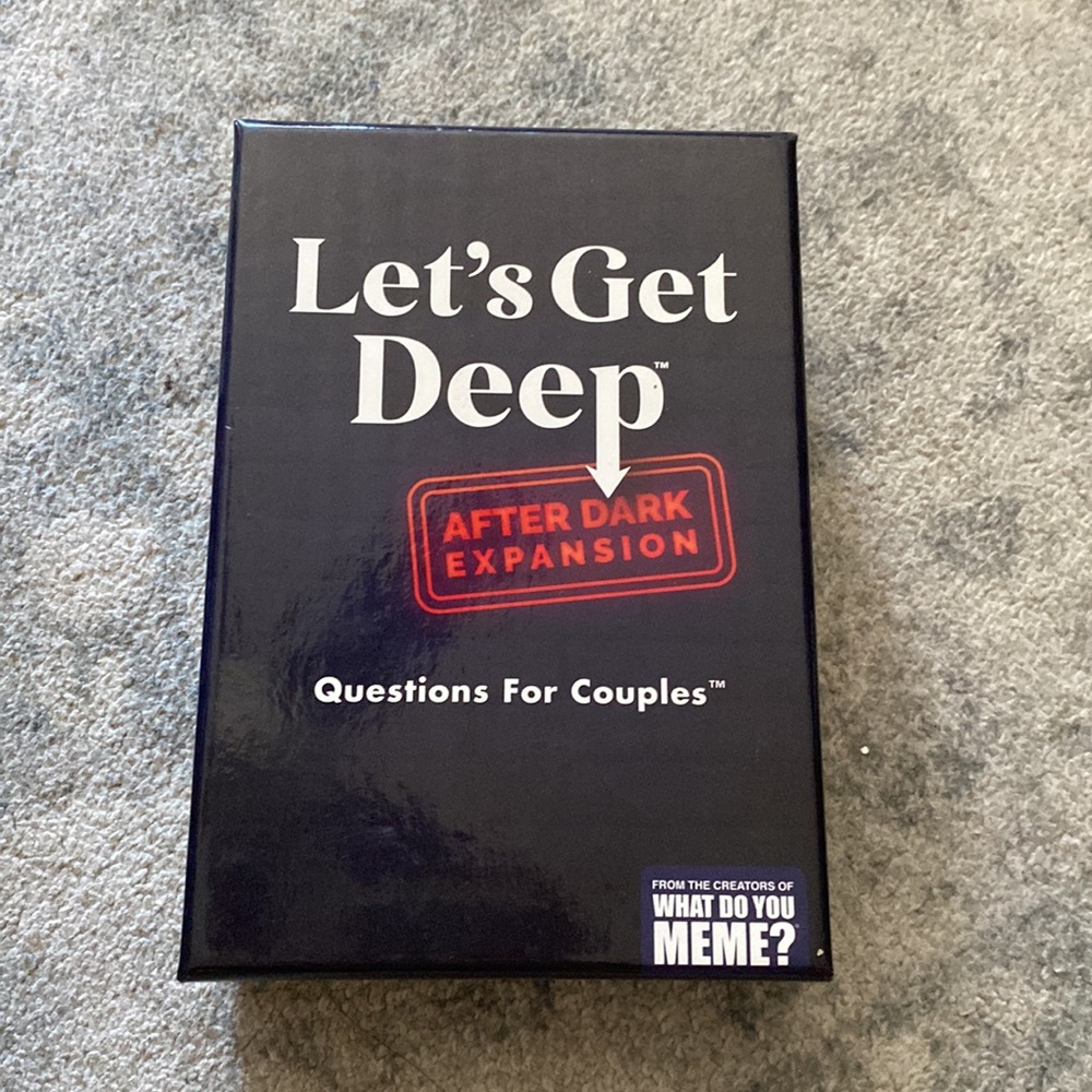Adult Card Games - Picture 5 of 12